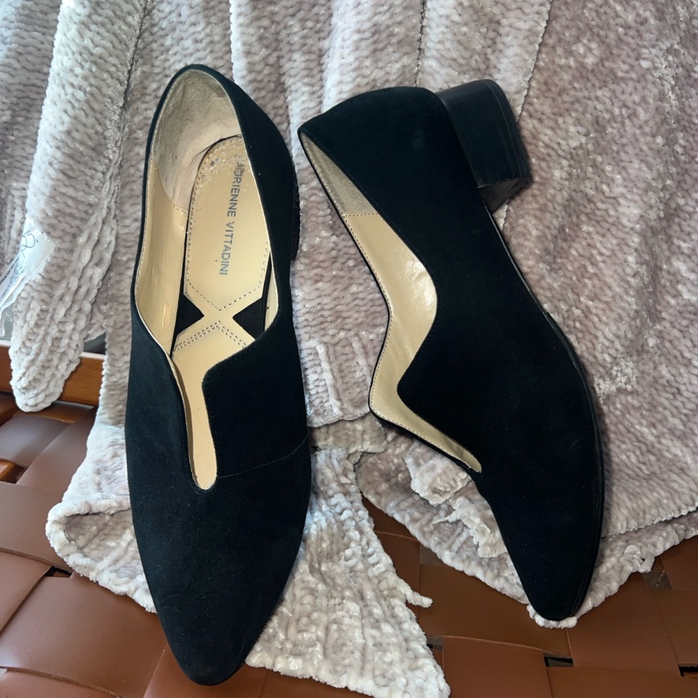 90s Black Velvet Renaissance Loafers